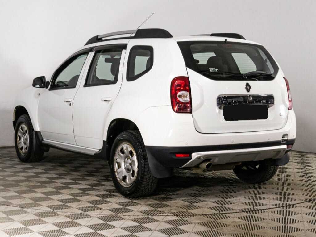 Renault Duster с пробегом — 2014 год. Фото: #6