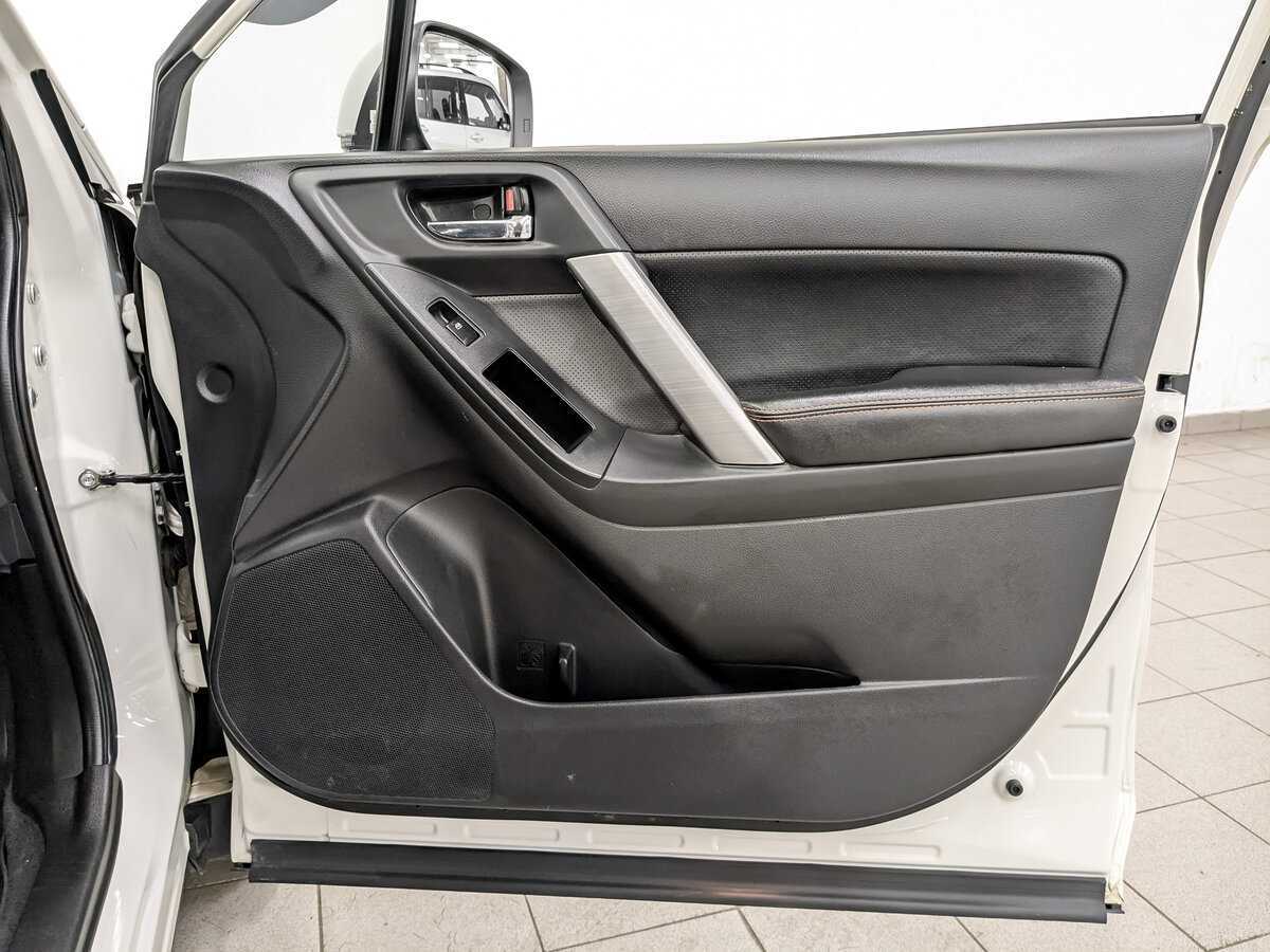 Subaru Forester с пробегом — 2015 год. Фото: #22