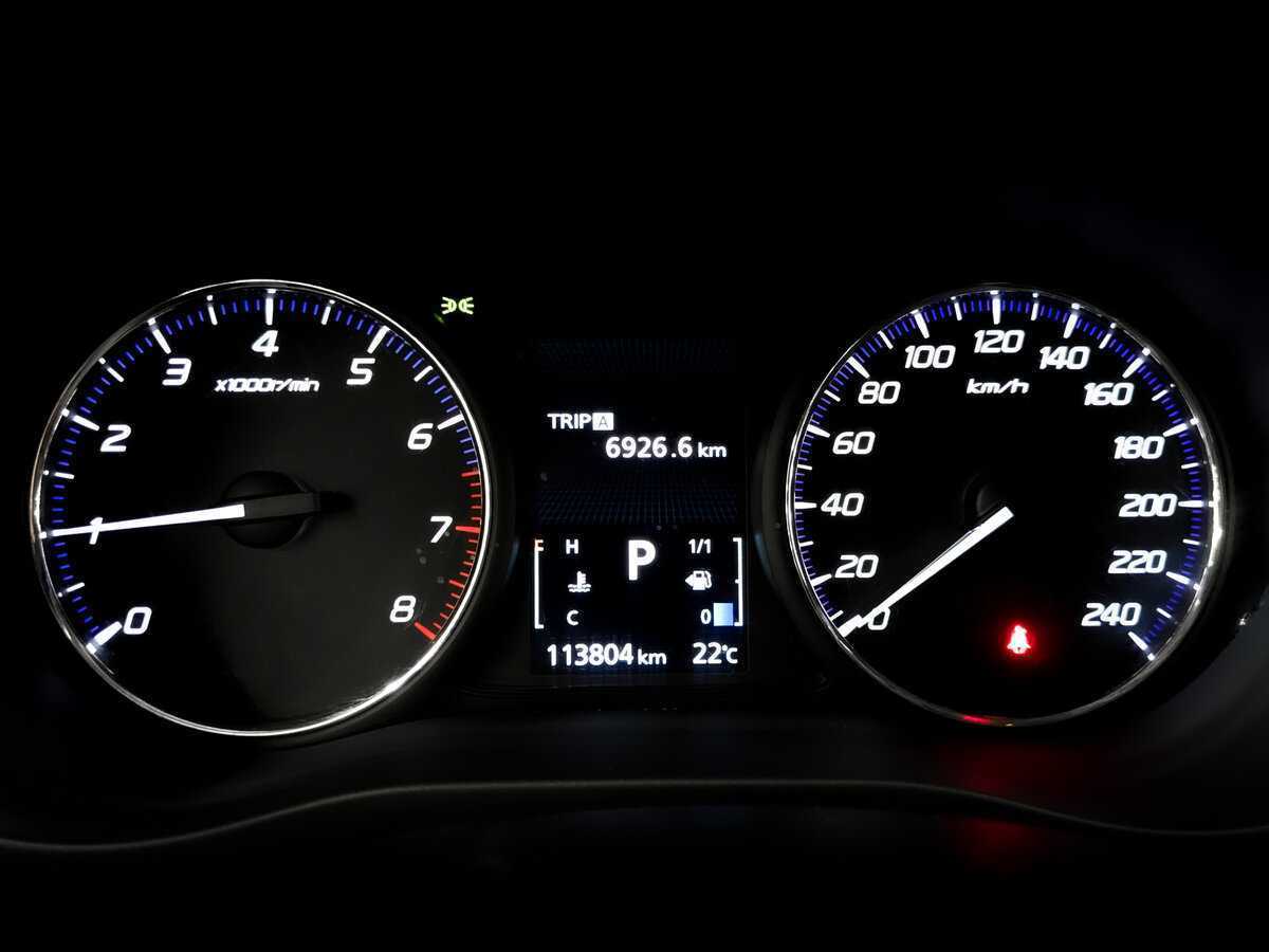 Mitsubishi Outlander с пробегом — 2018 год. Фото: #12