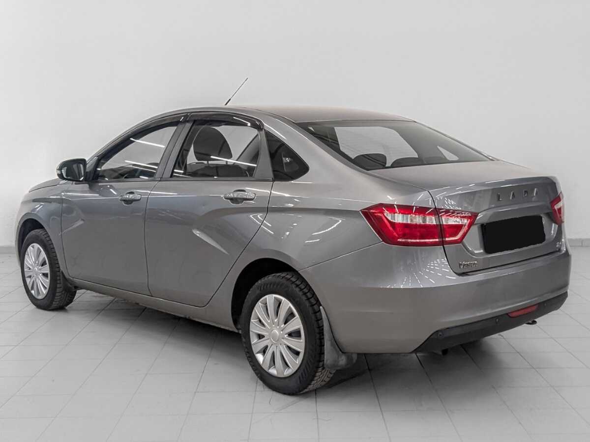 Lada (ВАЗ) Vesta с пробегом — 2017 год. Фото: #6