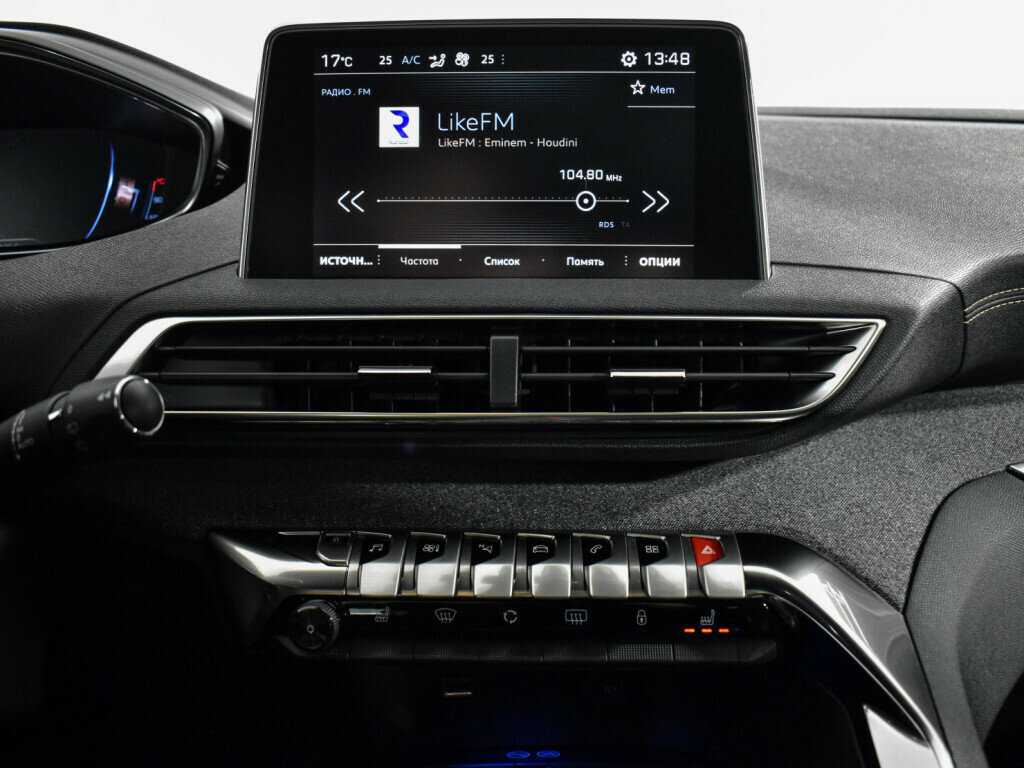 Peugeot 3008 с пробегом — 2018 год. Фото: #20