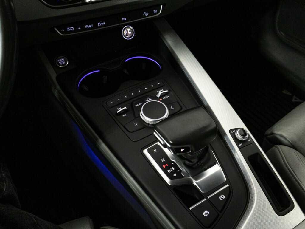 Audi A4 с пробегом — 2015 год. Фото: #16