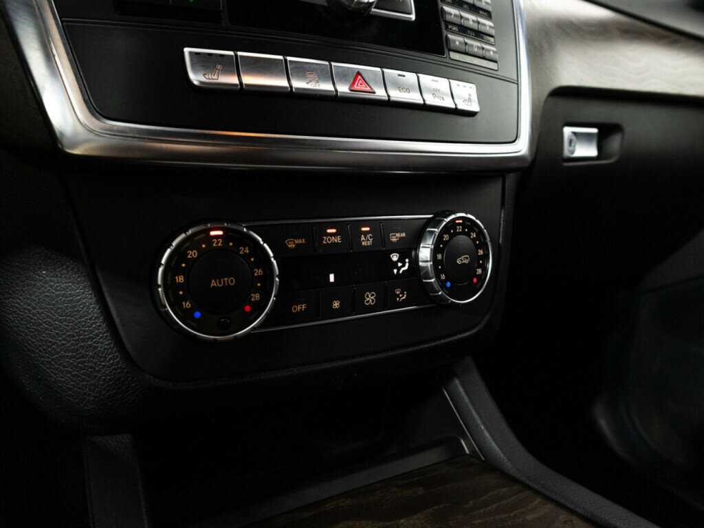 Mercedes-Benz M-Класс с пробегом — 2014 год. Фото: #13