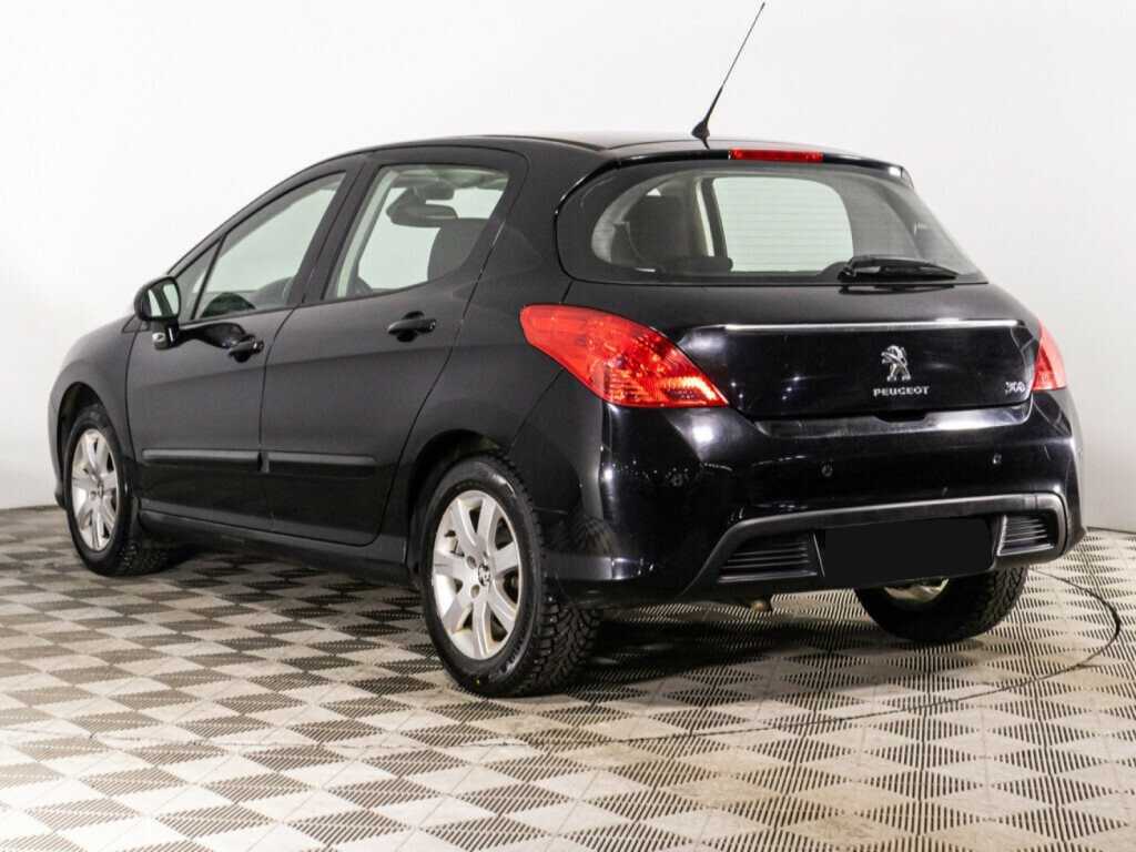 Peugeot 308 с пробегом — 2012 год. Фото: #6