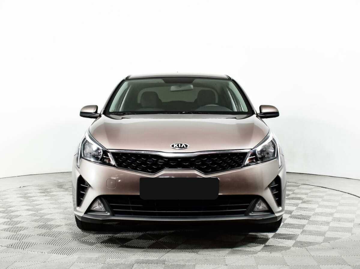 Kia Rio с пробегом — 2021 год. Фото: #1