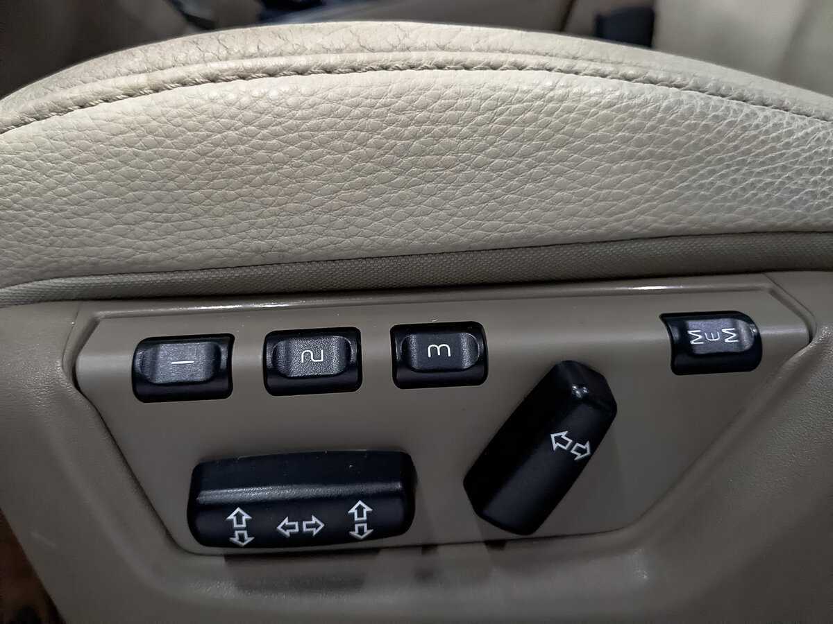 Volvo XC90 с пробегом — 2012 год. Фото: #24