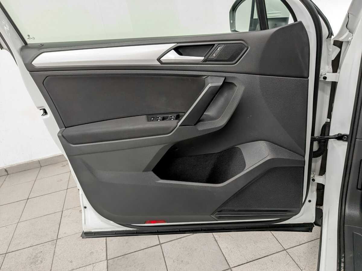 Volkswagen Tiguan с пробегом — 2021 год. Фото: #15