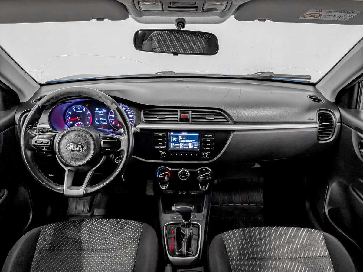 Kia Rio с пробегом — 2020 год. Фото: #13