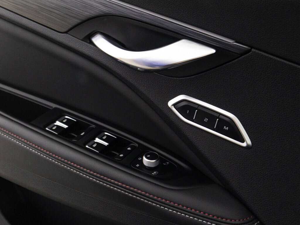 Geely Tugella с пробегом — 2020 год. Фото: #18