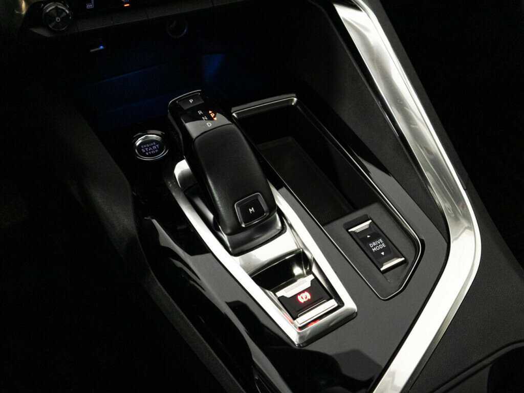 Peugeot 3008 с пробегом — 2021 год. Фото: #15