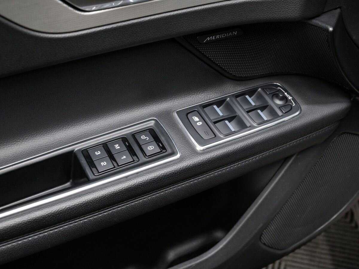 Jaguar XF с пробегом — 2016 год. Фото: #15