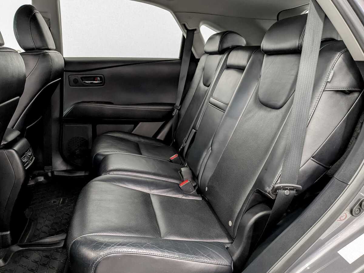 Lexus RX с пробегом — 2012 год. Фото: #11