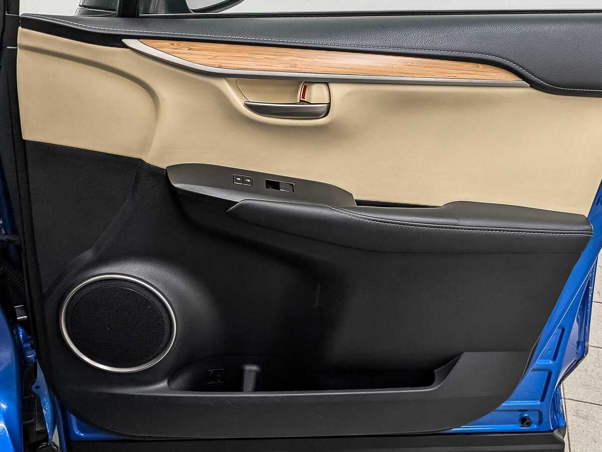 Lexus NX с пробегом — 2016 год. Фото: #24