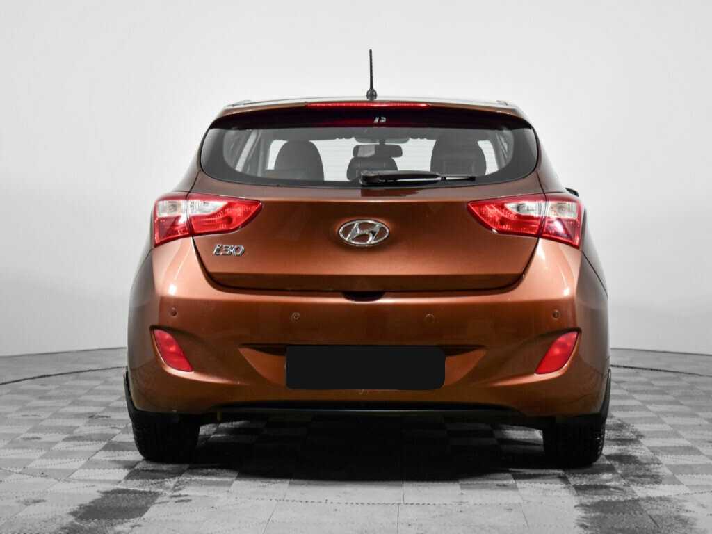 Hyundai i30 с пробегом — 2013 год. Фото: #5