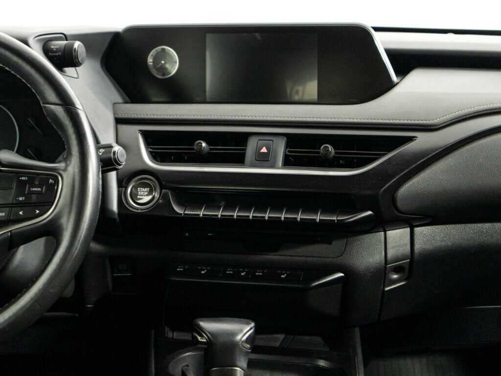 Lexus UX с пробегом — 2019 год. Фото: #13