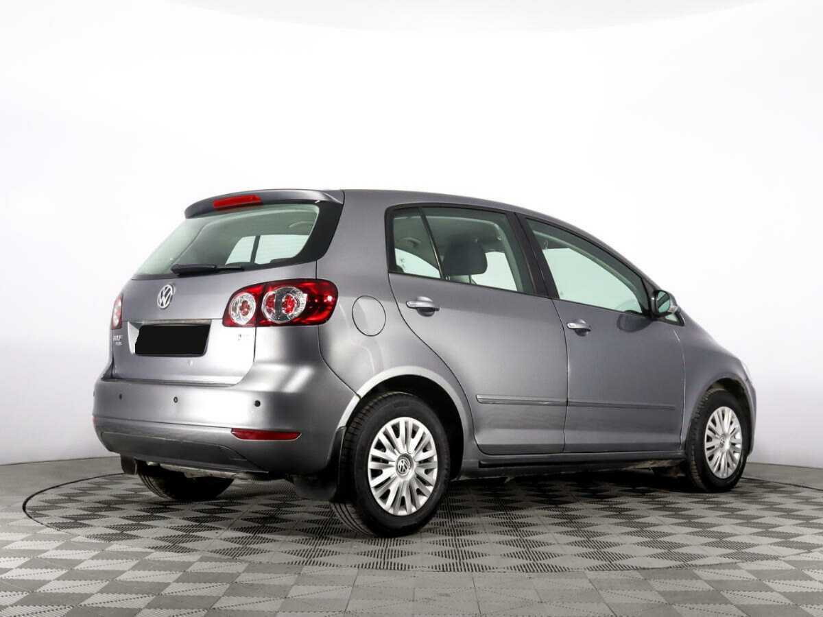 Volkswagen Golf Plus с пробегом — 2013 год. Фото: #4