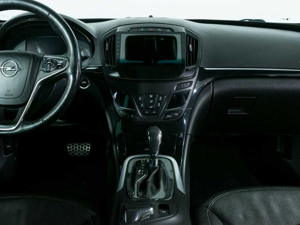 Opel Insignia с пробегом — 2014 год. Фото: #6