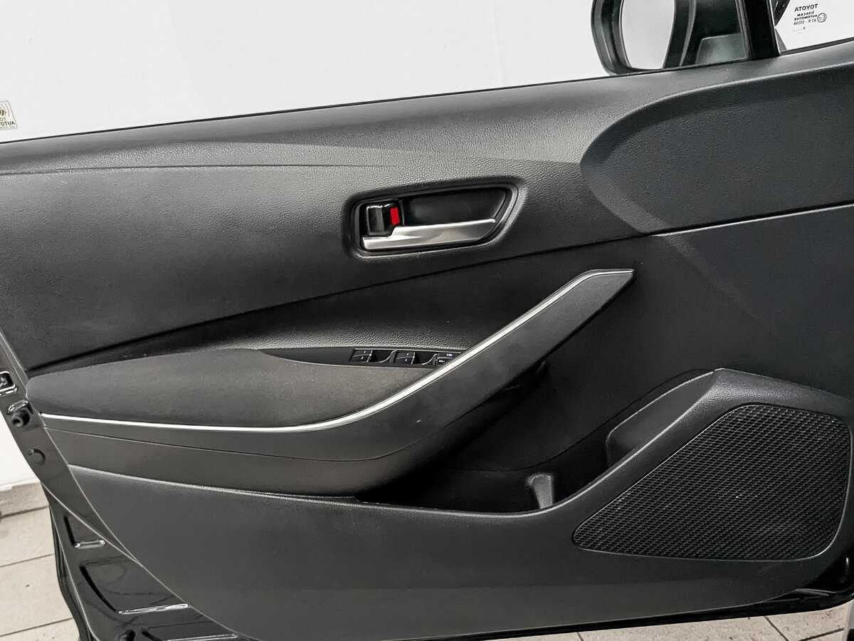 Toyota Corolla с пробегом — 2019 год. Фото: #17