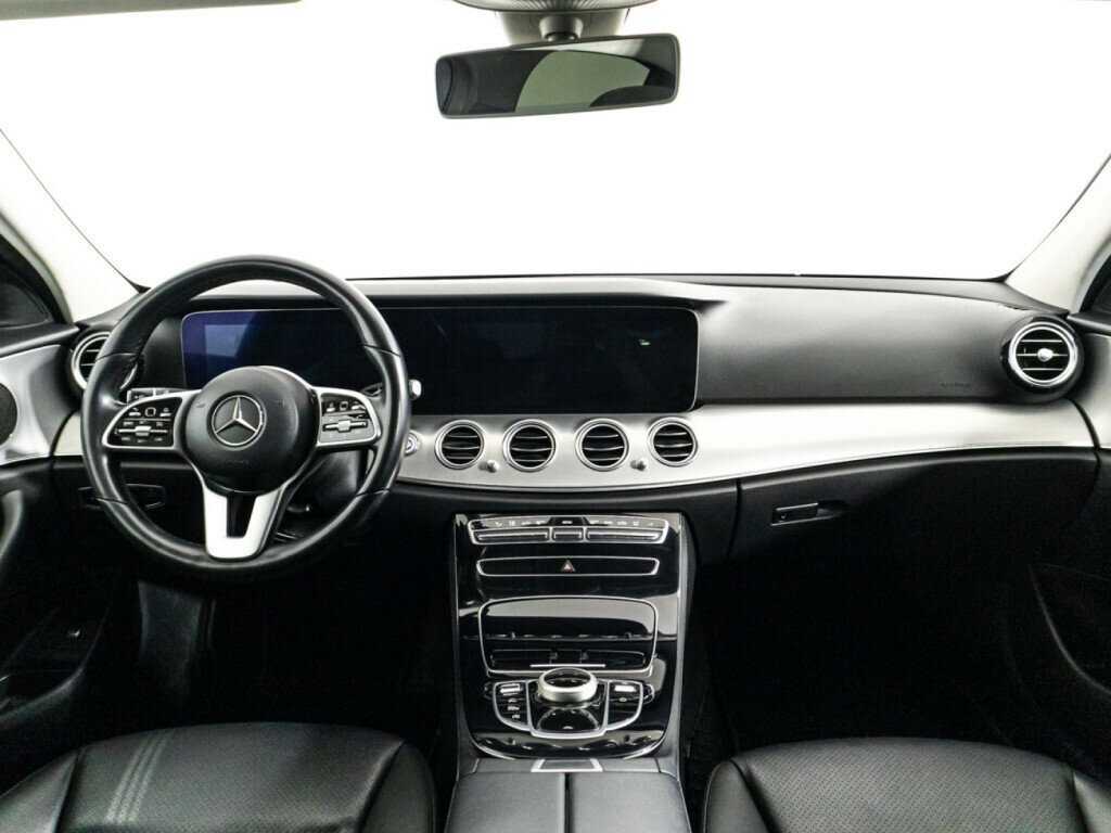 Mercedes-Benz E-Класс с пробегом — 2018 год. Фото: #12