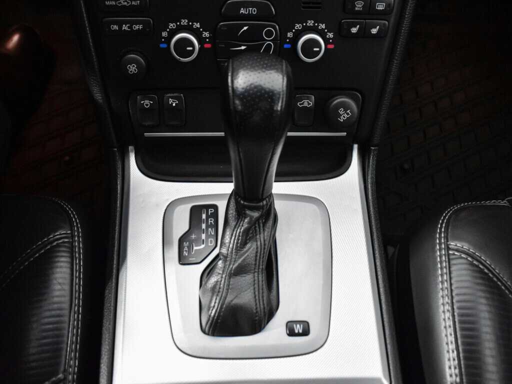 Volvo XC90 с пробегом — 2013 год. Фото: #10