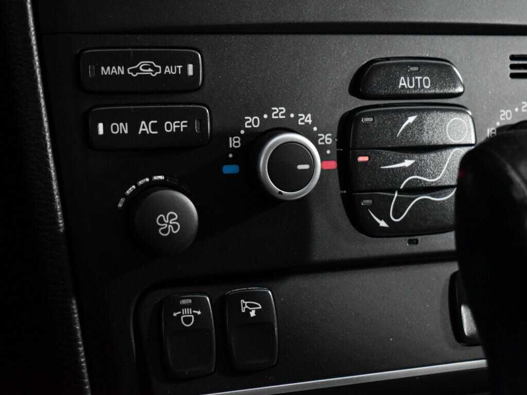 Volvo XC90 с пробегом — 2013 год. Фото: #14