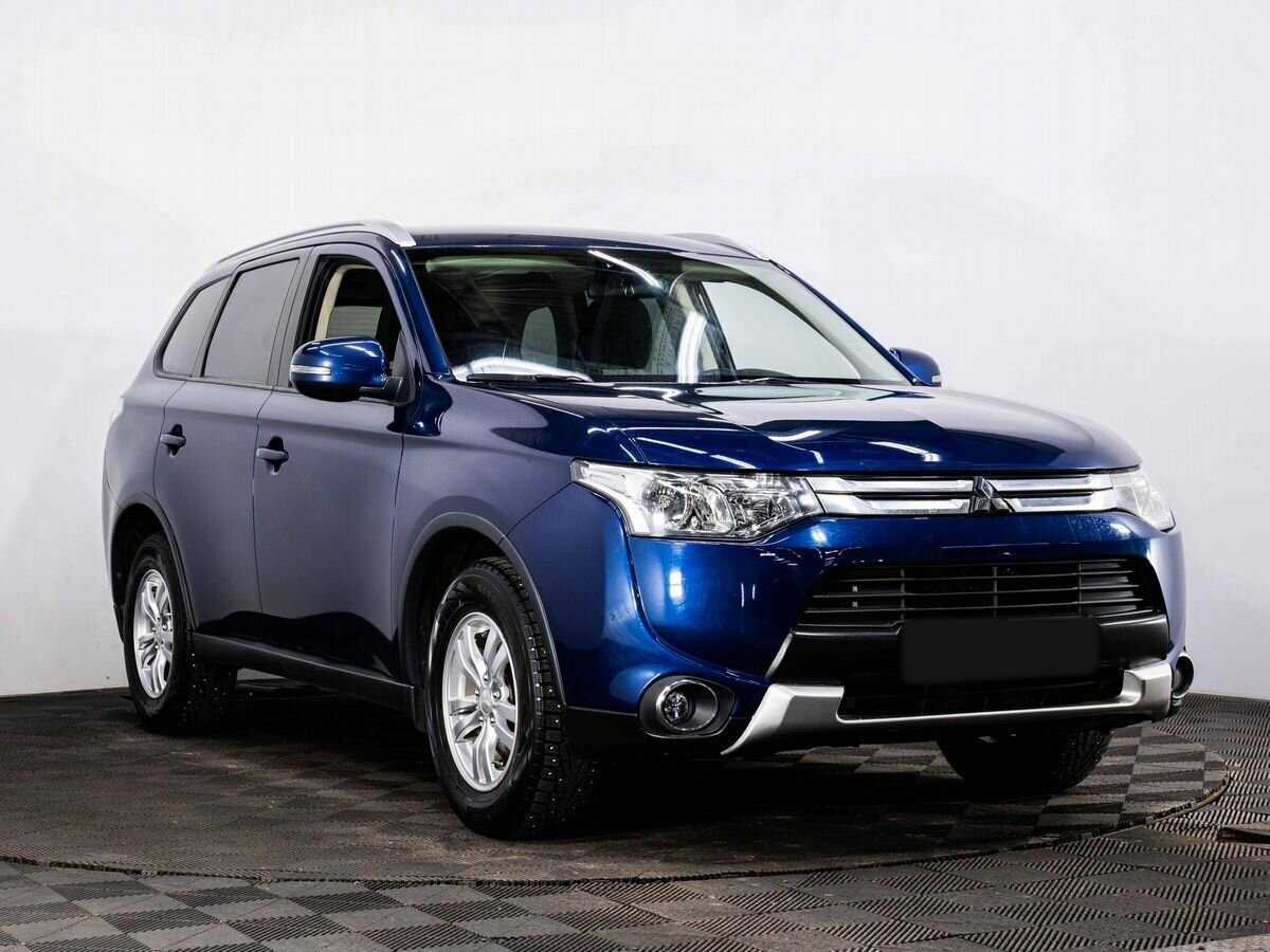 Mitsubishi Outlander с пробегом — 2014 год. Фото: #2