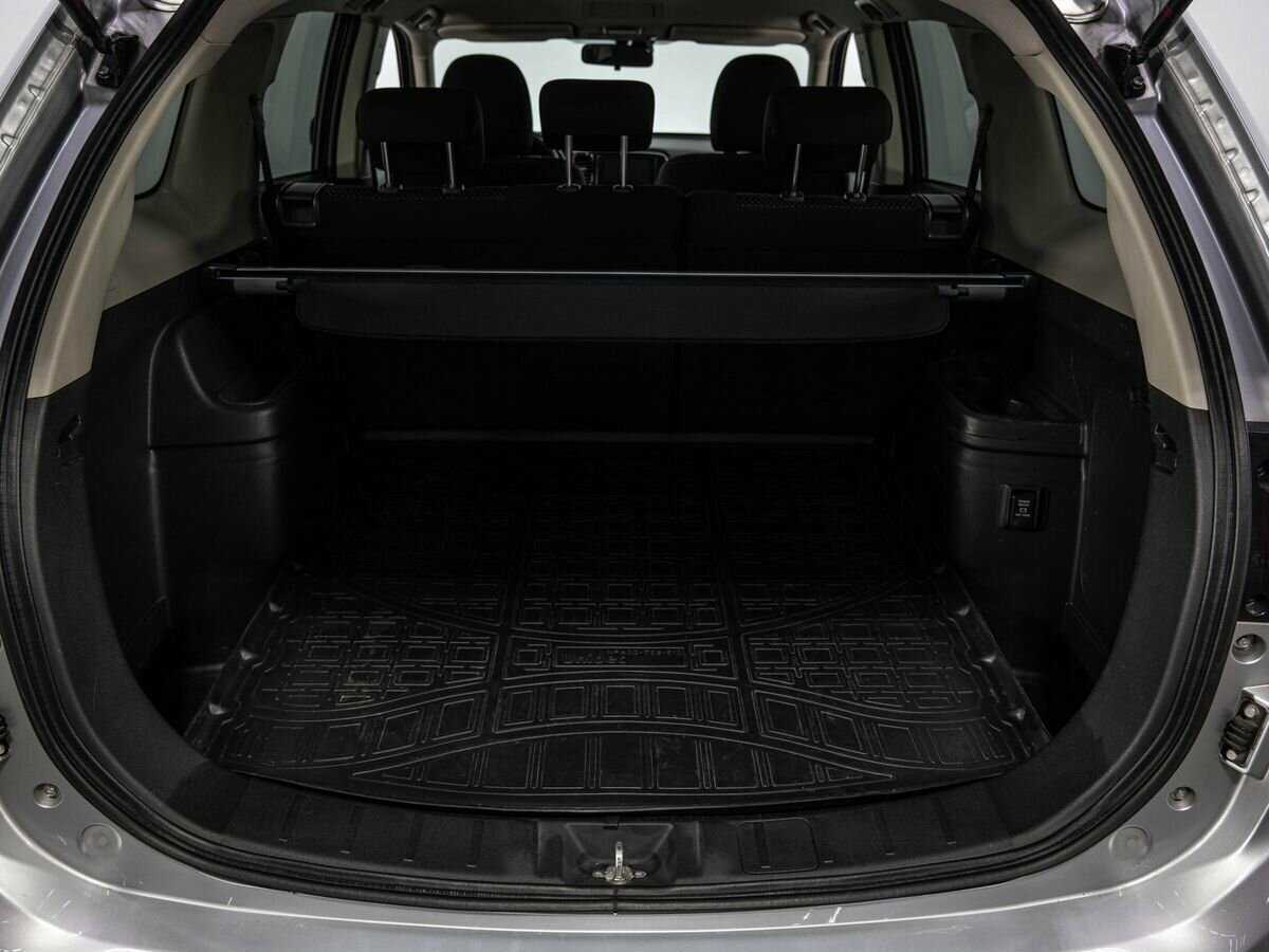 Mitsubishi Outlander с пробегом — 2018 год. Фото: #20