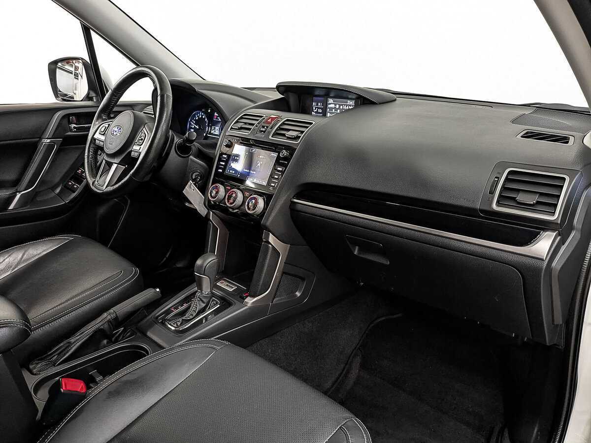 Subaru Forester с пробегом — 2018 год. Фото: #12