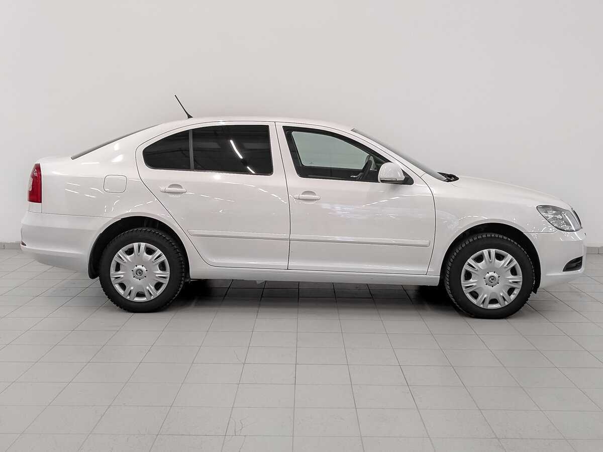 Skoda Octavia с пробегом — 2013 год. Фото: #3