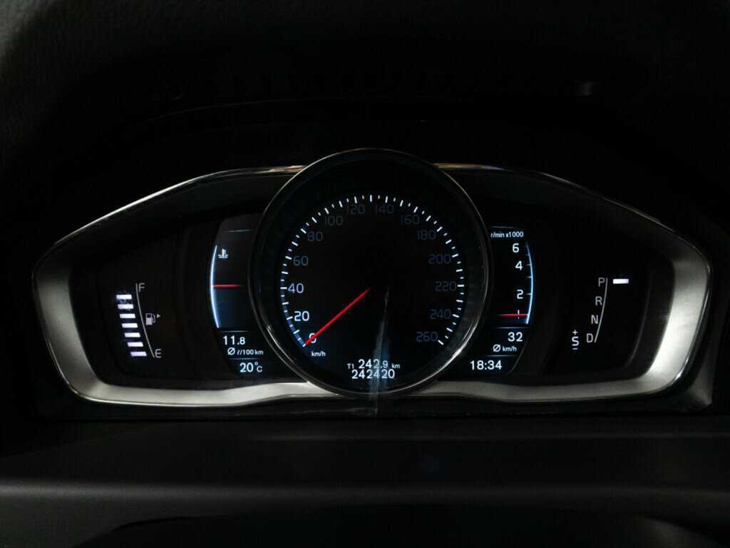 Volvo S80 с пробегом — 2014 год. Фото: #11