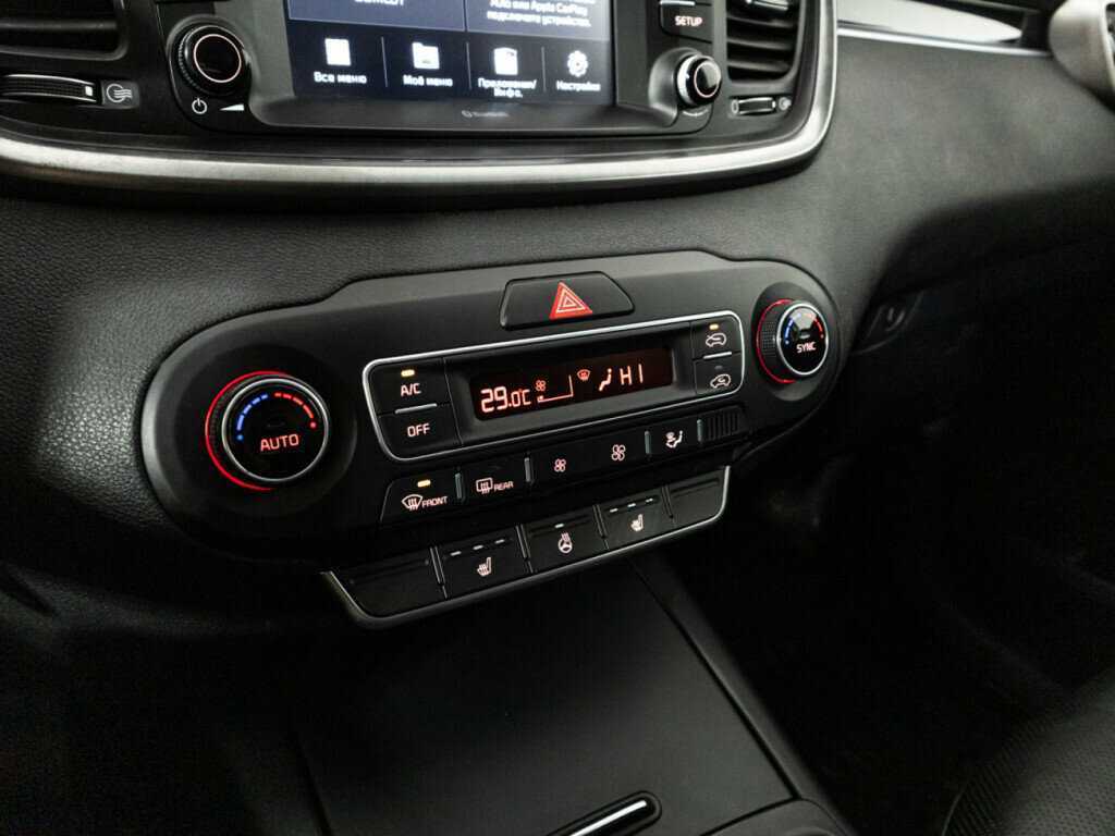 Kia Sorento с пробегом — 2019 год. Фото: #15