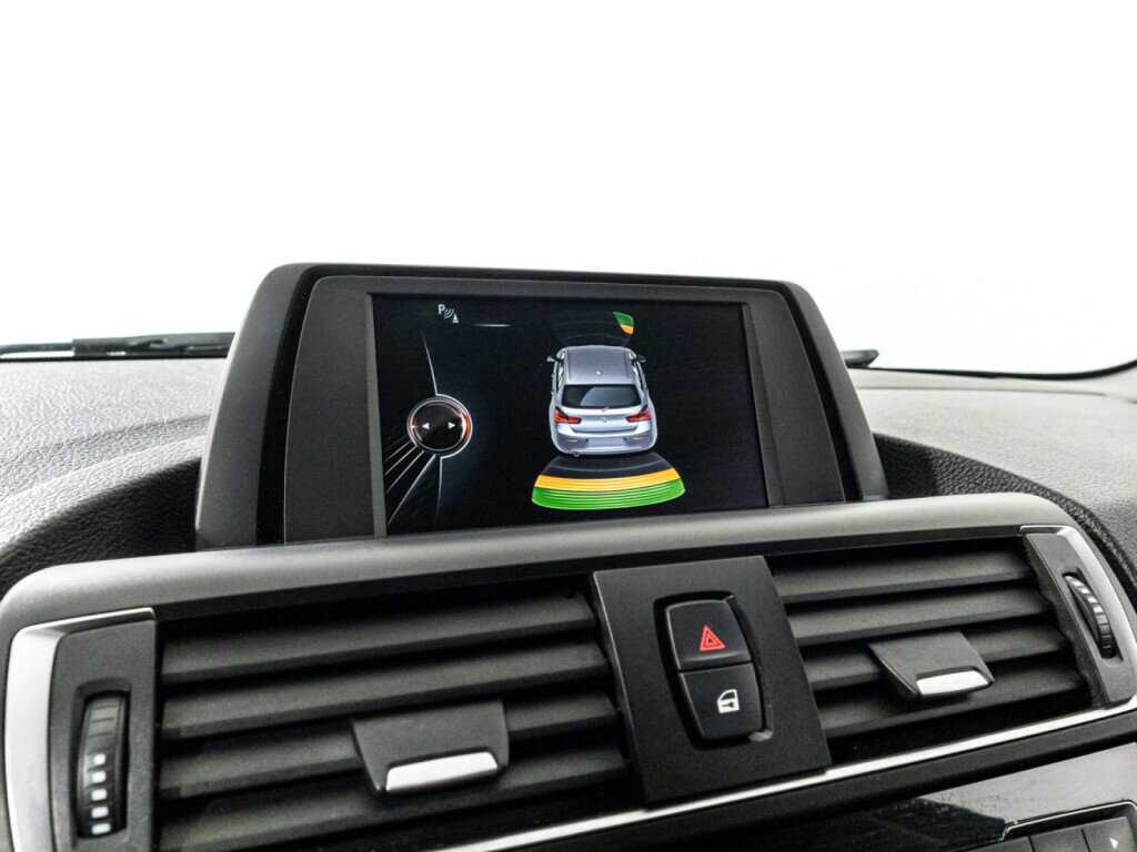 BMW 1 серии с пробегом — 2016 год. Фото: #14