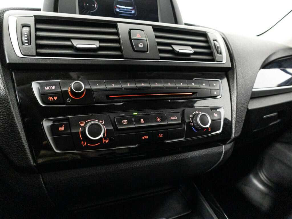 BMW 1 серии с пробегом — 2016 год. Фото: #15