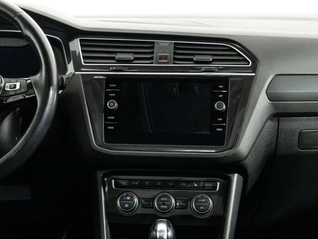 Volkswagen Tiguan с пробегом — 2017 год. Фото: #13