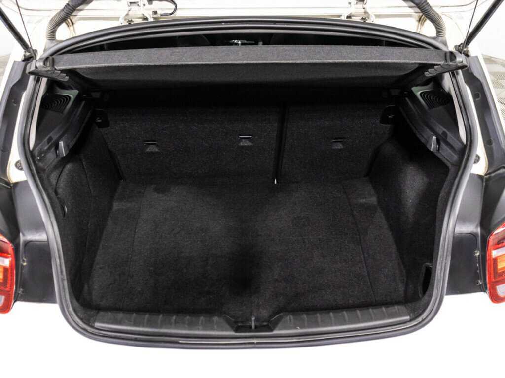 BMW 1 серии с пробегом — 2013 год. Фото: #14