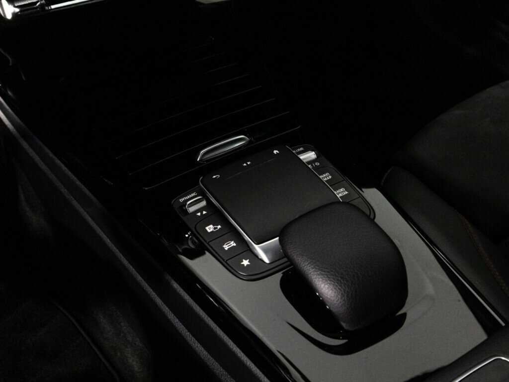 Mercedes-Benz CLA с пробегом — 2020 год. Фото: #18