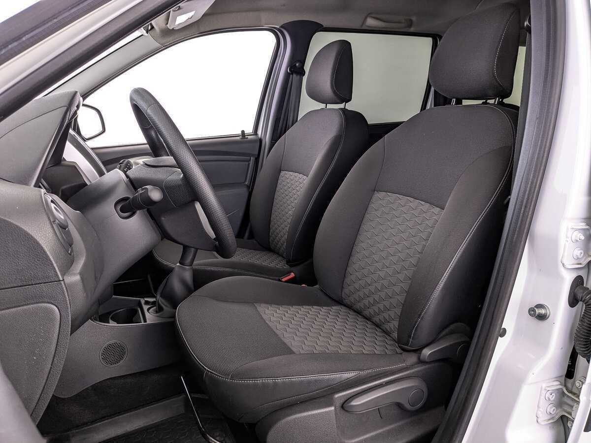 Lada (ВАЗ) Largus с пробегом — 2021 год. Фото: #19