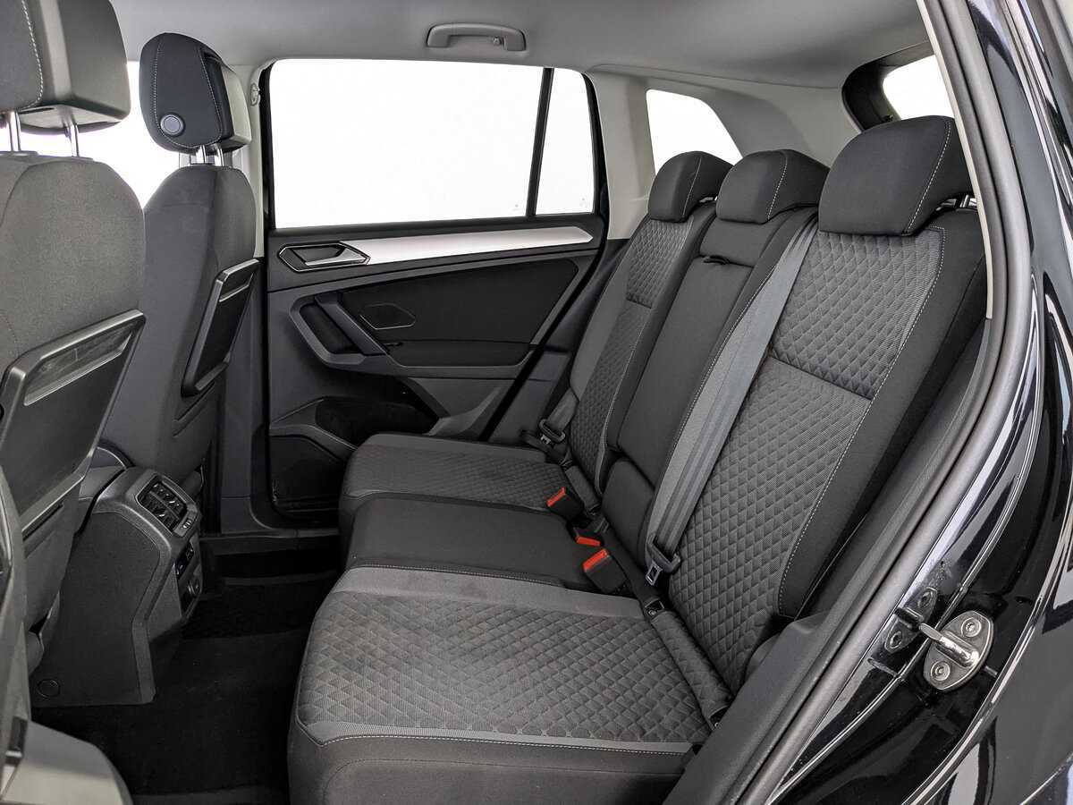 Volkswagen Tiguan с пробегом — 2018 год. Фото: #15