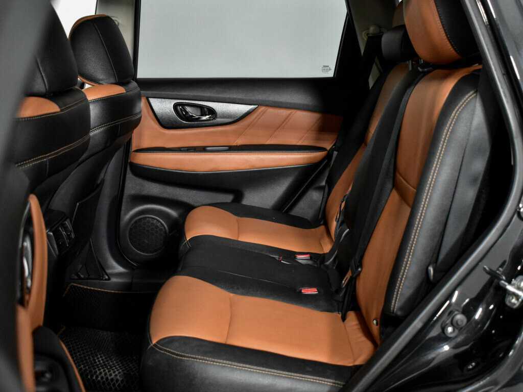 Nissan X-Trail с пробегом — 2015 год. Фото: #13