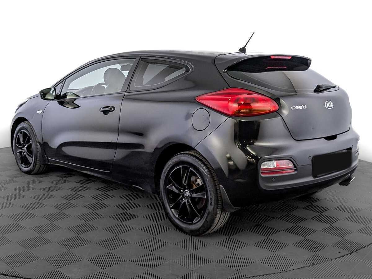 Kia Ceed с пробегом — 2014 год. Фото: #6