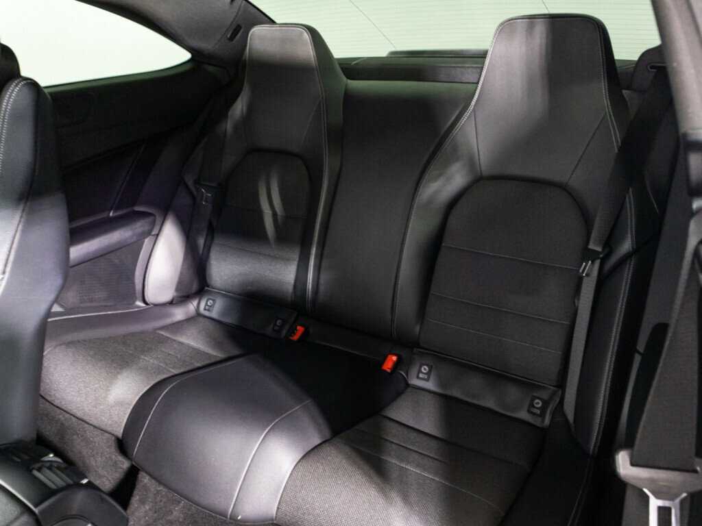 Mercedes-Benz C-Класс с пробегом — 2013 год. Фото: #9