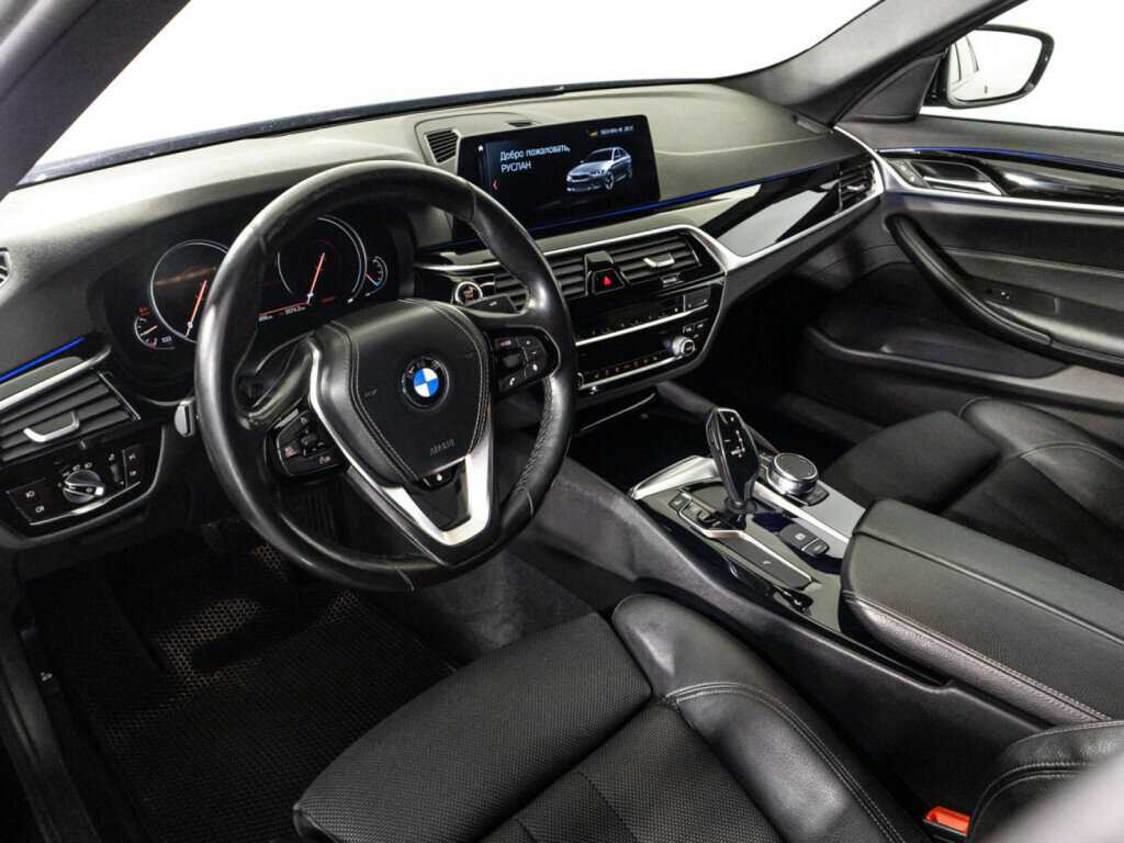 BMW 5 серии с пробегом — 2017 год. Фото: #10