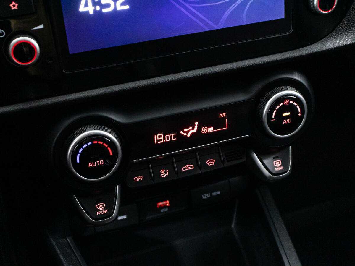 Kia Rio с пробегом — 2021 год. Фото: #17