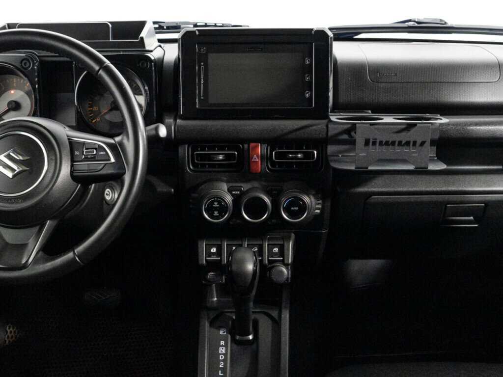 Suzuki Jimny с пробегом — 2020 год. Фото: #13