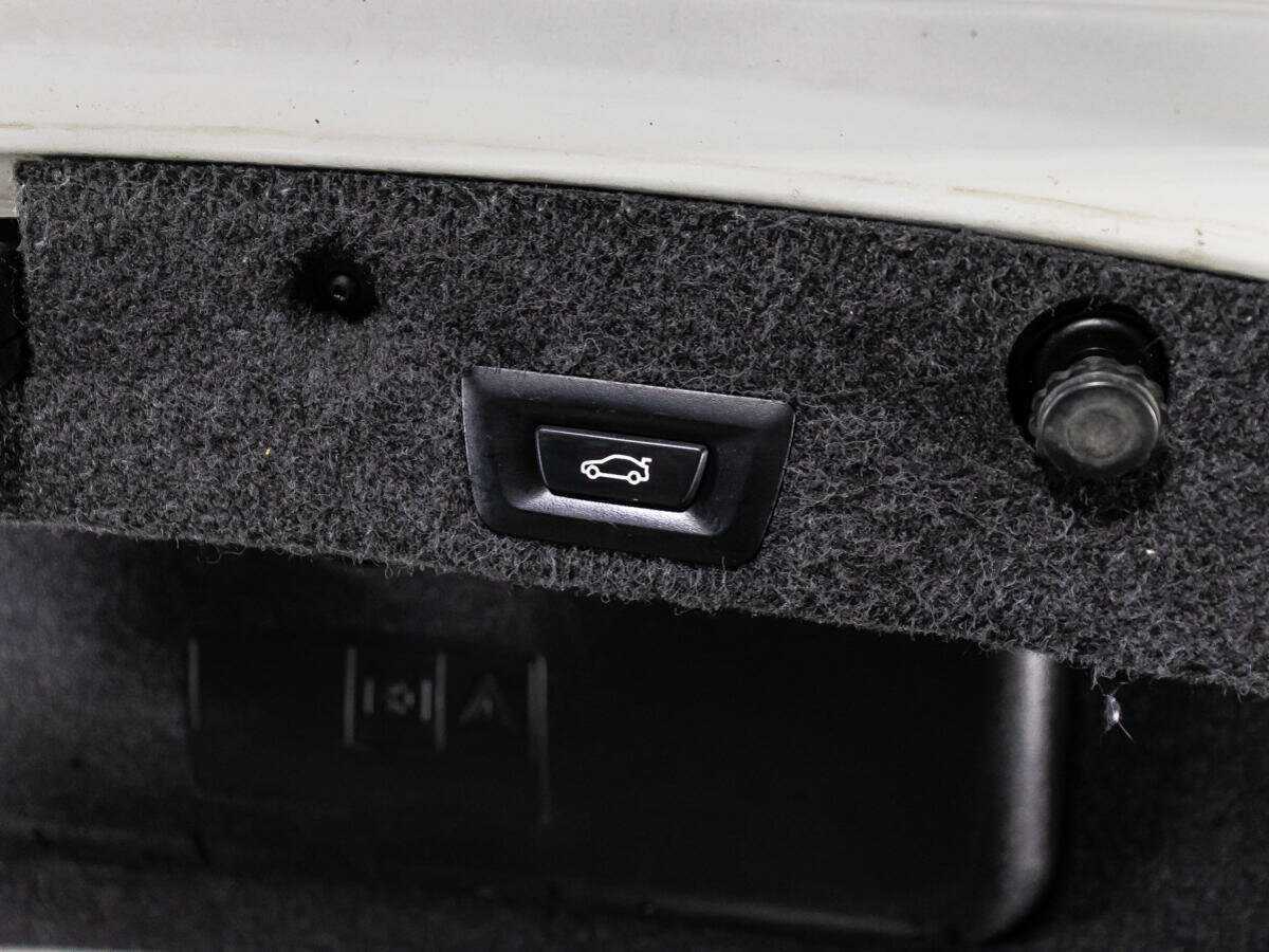 BMW 5 серии с пробегом — 2012 год. Фото: #15