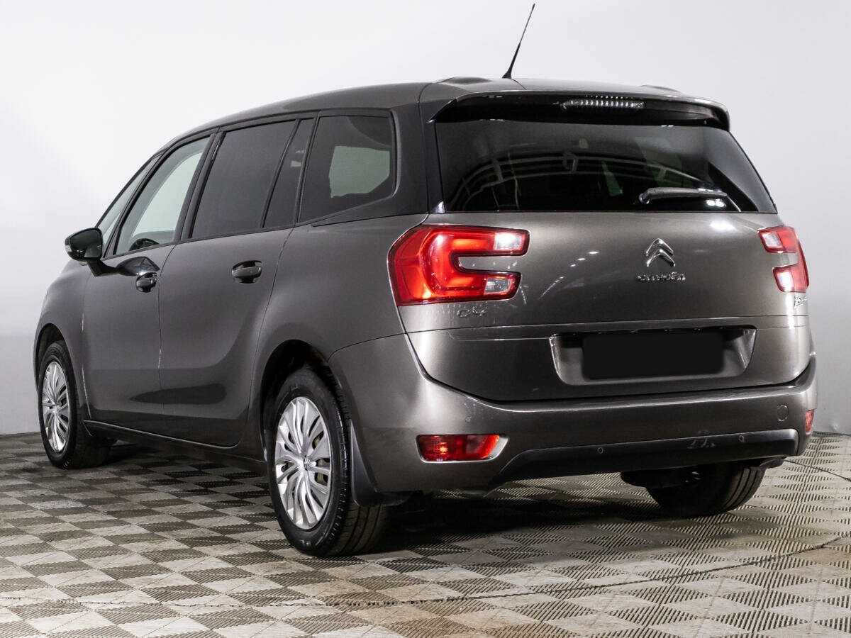 Citroen C4 Picasso с пробегом — 2015 год. Фото: #6