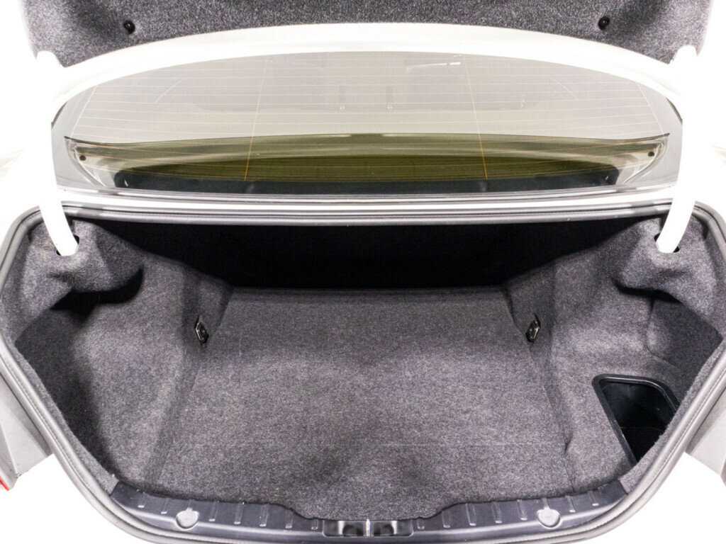 BMW 5 серии с пробегом — 2014 год. Фото: #14