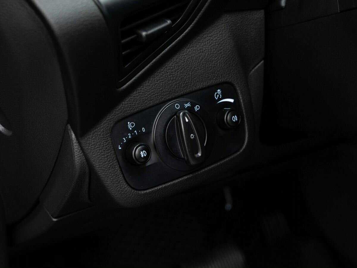 Ford Kuga с пробегом — 2014 год. Фото: #25