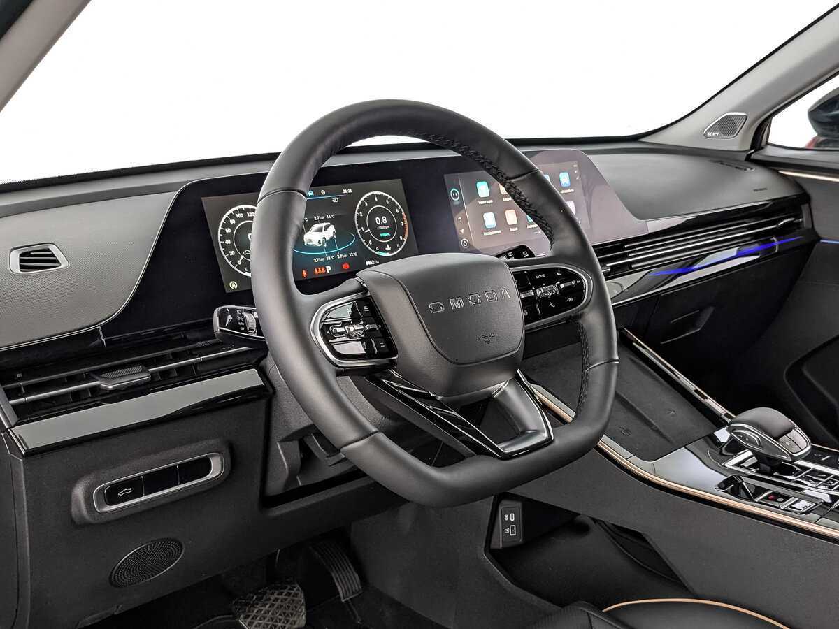 OMODA C5 с пробегом — 2023 год. Фото: #12