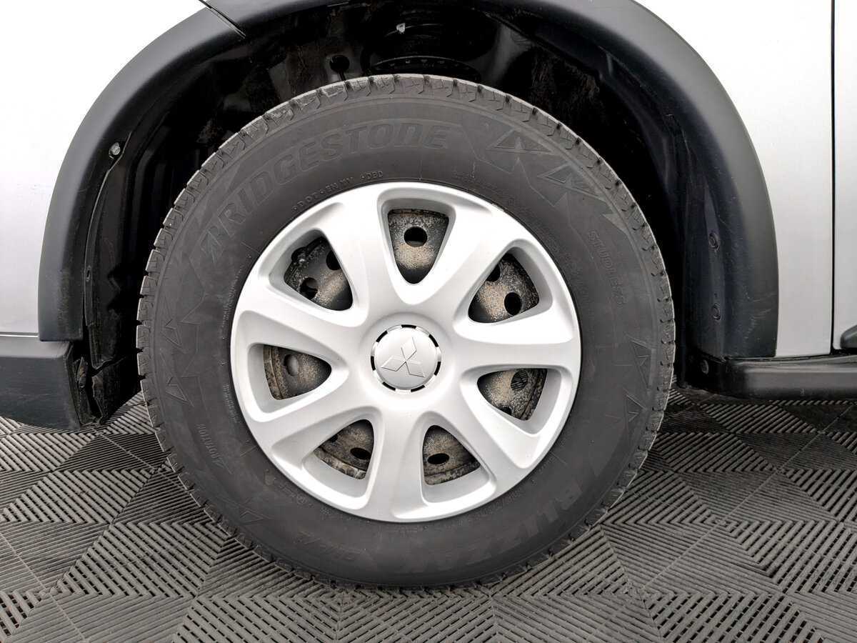 Mitsubishi Outlander с пробегом — 2019 год. Фото: #17